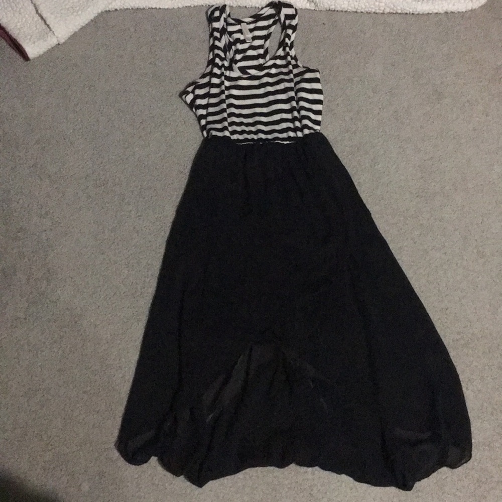Cute white and black dress.